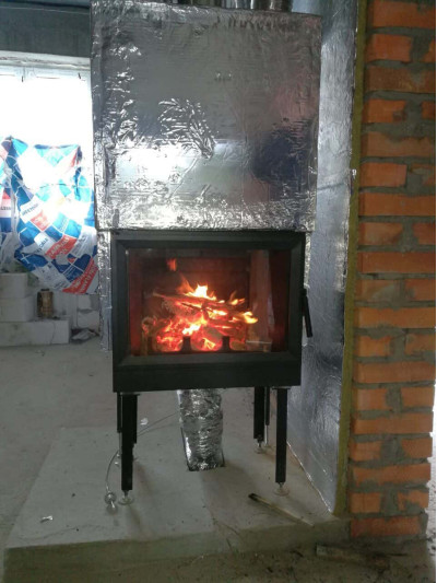 Чавунний камін