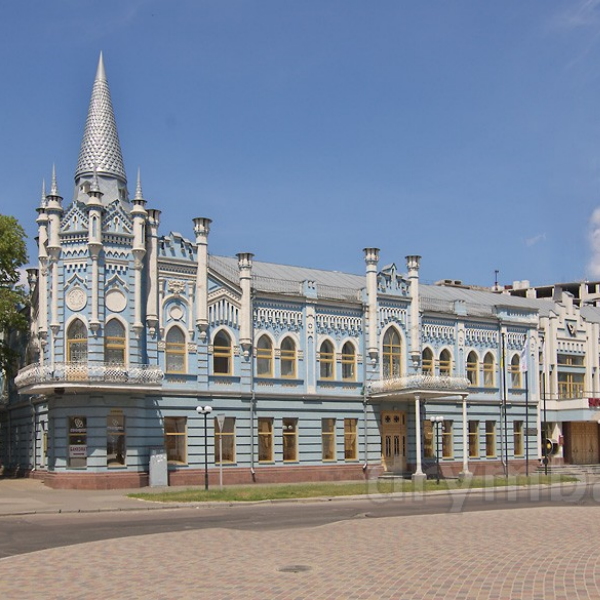 Доставка каминов в Черкассы
