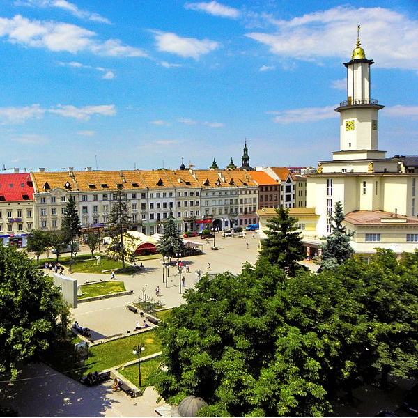 Доставка каминов в Ивано-Франковск