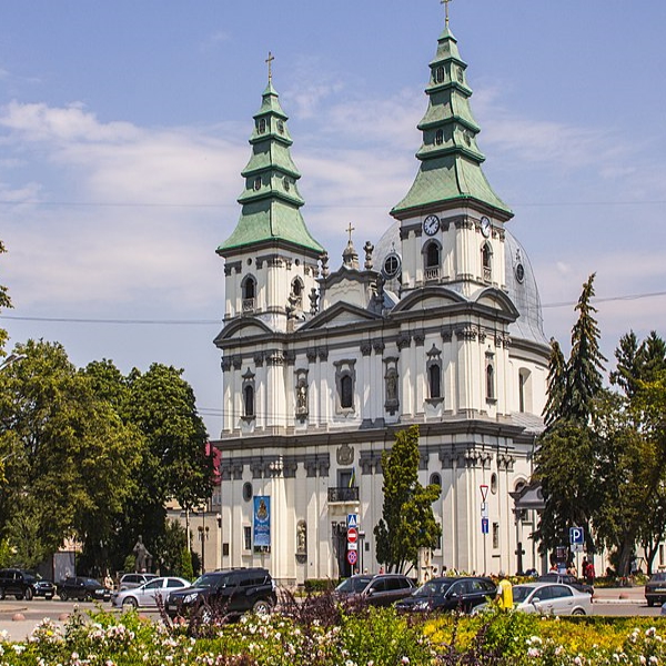 Доставка каминов в Тернополь